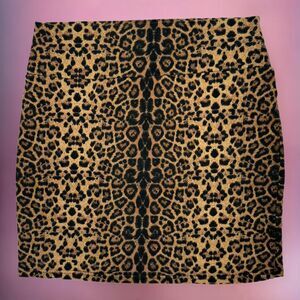leopard print mini skirt🎀